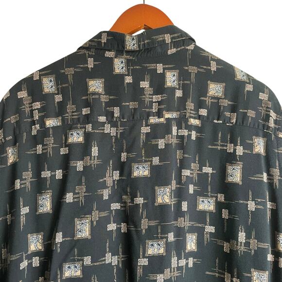 Foundry Mens Shirt XLT Palm Tree All Over Print Rayon Button Up Travel Office - Picture 5 of 10